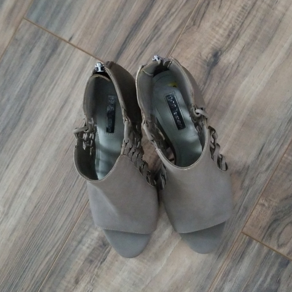 Bcbgeneration Heels - image 4